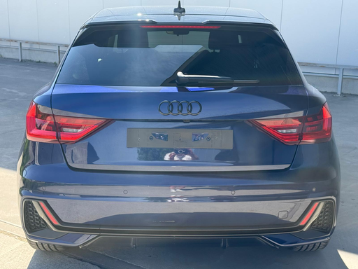 Audi A1 Sportback Adrenalin Black Edition 30 TFSI 116 PS S-TRONIC