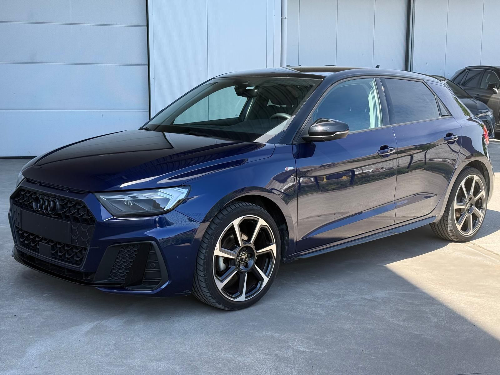 Audi A1 Sportback Adrenalin Black Edition 30 TFSI 116 PS S-TRONIC